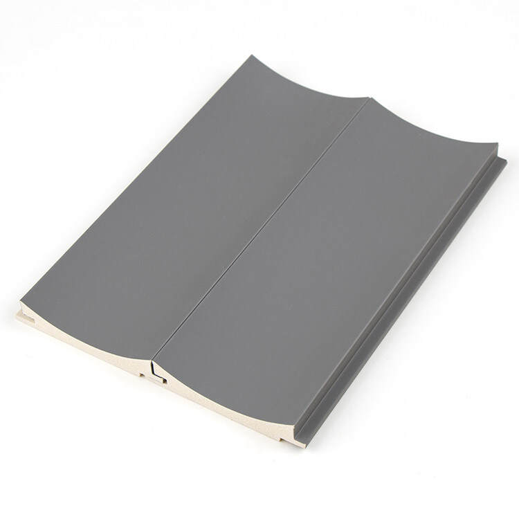 Εσωτερική επιτροπή κιγκλιδωμάτων πινάκων WPC σχήματος PVC διακοσμήσεων φιλική προς το περιβάλλον